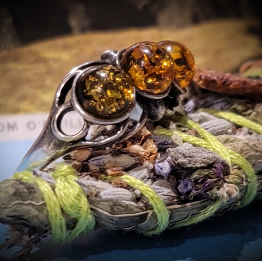 Triple Green Amber Silver Ring - image 7